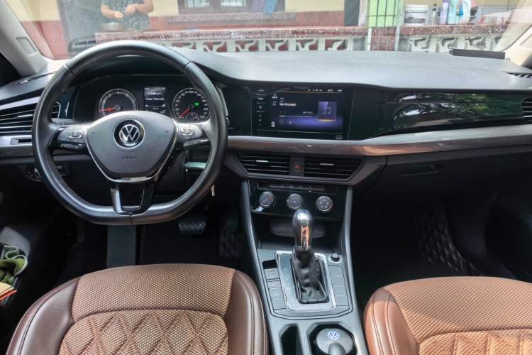 Used Volkswagen Bora 2021 1.5L Automatic Comfort Smart Connect Edition Interior 2