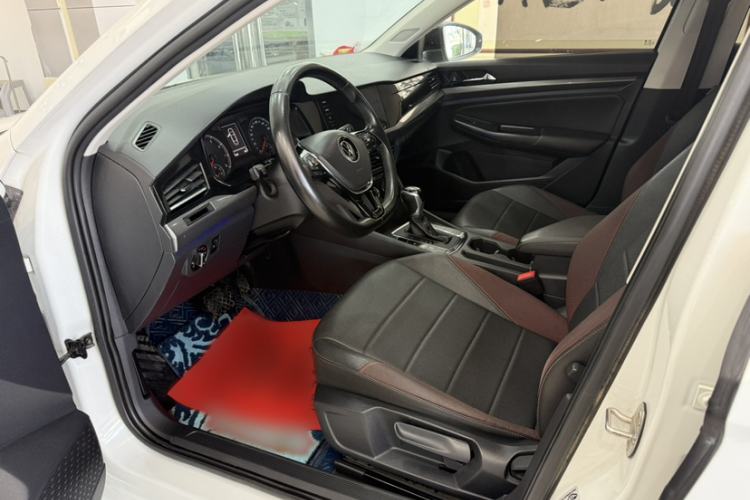Used Volkswagen Bora 2021 1.5L Automatic Comfort Smart Connect Edition Interior 2