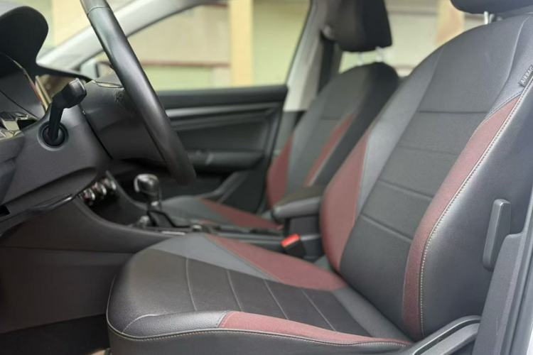 Used Volkswagen Bora 2021 1.5L Automatic Comfort Smart Connect Edition Interior 2