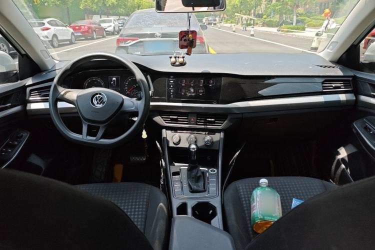Used Volkswagen Bora 2021 1.5L Automatic Fashionable Smart Connectivity Version Interior 2