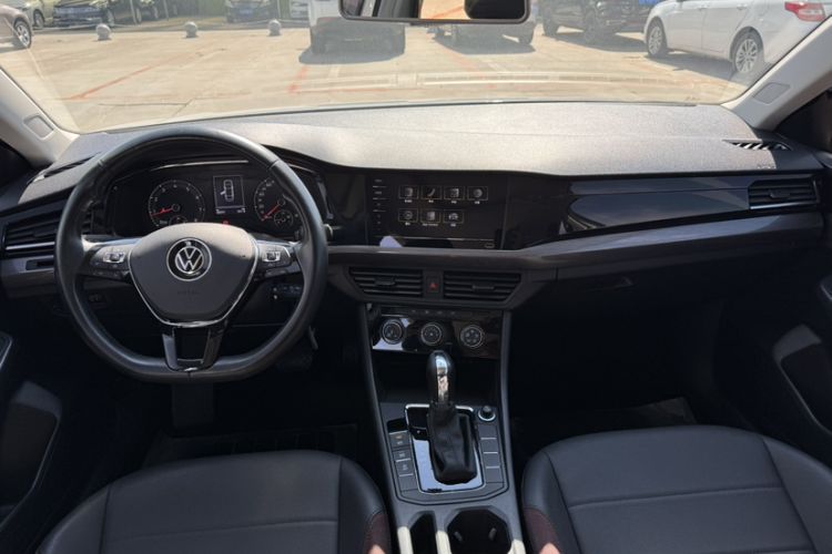 Used Volkswagen Bora 2021 1.5L Automatic Comfort Smart Connect Edition Interior 2