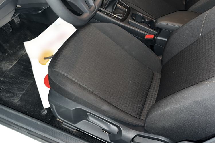 Used Volkswagen Bora 2021 1.5L Manual Fashion Smart Connect Edition Interior 2