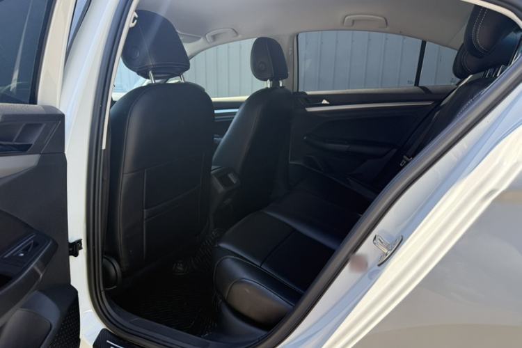 Used Volkswagen Bora 2021 1.5L Automatic Fashionable Smart Connectivity Version Interior 2