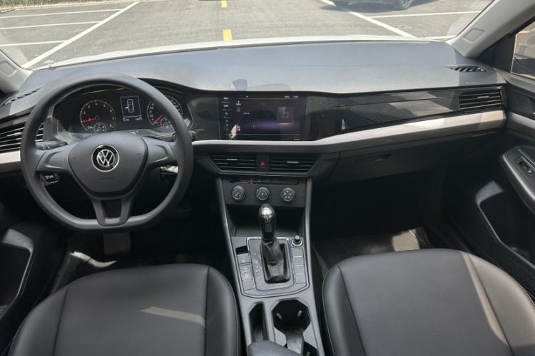 Used Volkswagen Bora 2021 1.5L Automatic Fashionable Smart Connectivity Version Interior 2