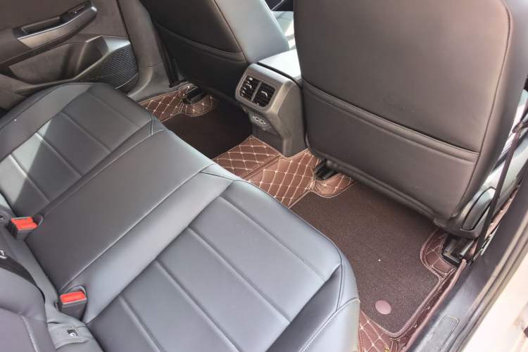 Used Volkswagen Bora 2021 1.5L Automatic Fashionable Smart Connectivity Version Interior 3