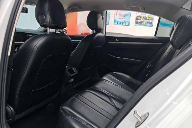 Used Volkswagen Bora 2021 1.5L Automatic Fashionable Smart Connectivity Version Interior 3