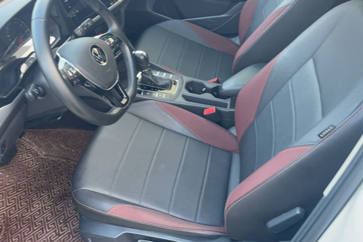 Used Volkswagen Bora 2021 1.5L Automatic Elite Smart Connect Edition Interior 3