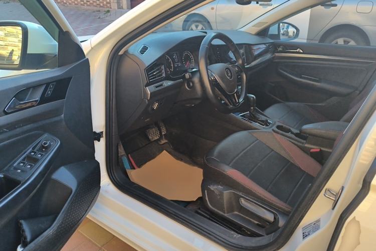 Used Volkswagen Bora 2021 1.5L Automatic Comfort Smart Connect Edition Interior 3