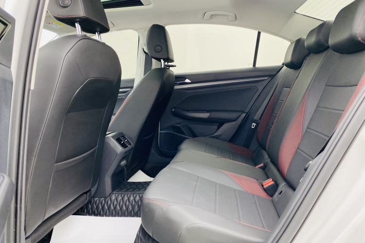 Used Volkswagen Bora 2021 1.5L Automatic Comfort Smart Connect Edition Interior 4
