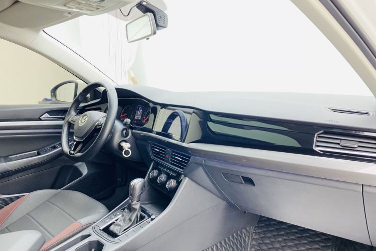Used Volkswagen Bora 2021 1.5L Automatic Comfort Smart Connect Edition Interior 5