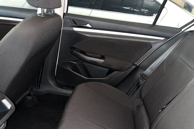 Used Volkswagen Bora 2021 1.5L Manual Fashion Smart Connect Edition Interior 7