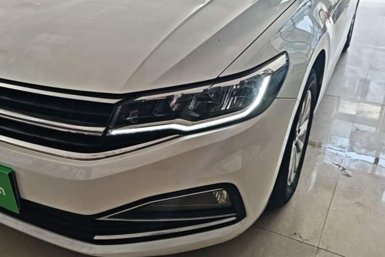 Used Volkswagen Bora 2021 1.5L Automatic Fashionable Smart Connectivity Version Left Front Headlight