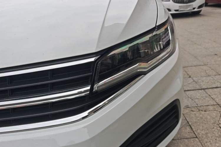 Used Volkswagen Bora 2021 1.5L Automatic Fashionable Smart Connectivity Version Left Front Headlight