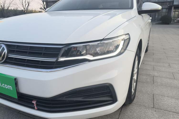 Used Volkswagen Bora 2021 1.5L Automatic Fashionable Smart Connectivity Version Left Front Headlight
