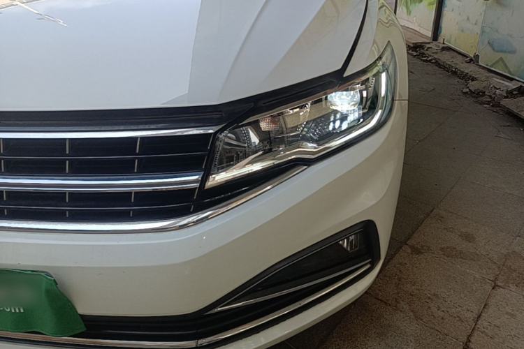 Used Volkswagen Bora 2021 1.5L Automatic Comfort Smart Connect Edition Left Front Headlight