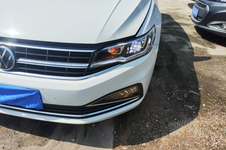 Used Volkswagen Bora 2021 1.5L Automatic Comfort Smart Connect Edition Left Front Headlight