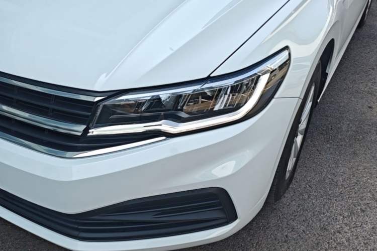 Used Volkswagen Bora 2021 1.5L Automatic Fashionable Smart Connectivity Version Left Front Headlight
