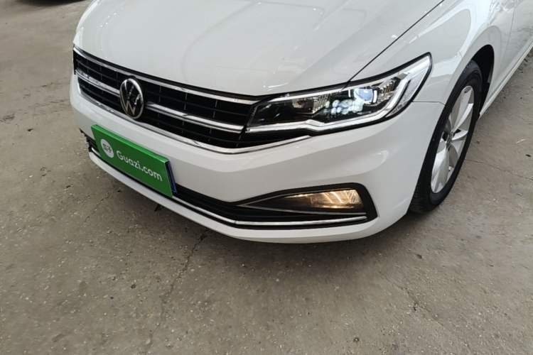 Used Volkswagen Bora 2021 1.5L Automatic Comfort Smart Connect Edition Left Front Headlight