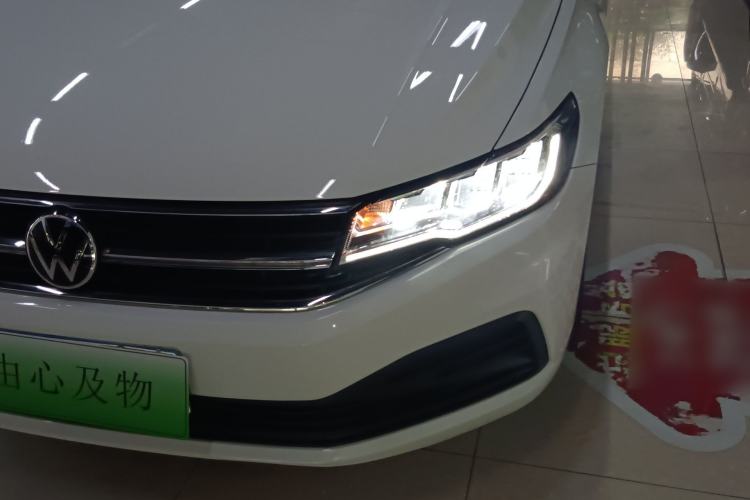 Used Volkswagen Bora 2021 1.5L Automatic Fashionable Smart Connectivity Version Left Front Headlight