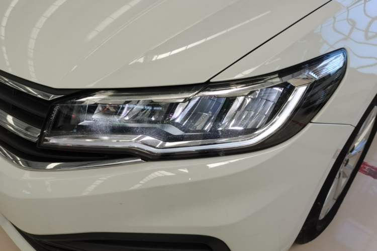 Used Volkswagen Bora 2021 1.5L Automatic Fashionable Smart Connectivity Version Left Front Headlight