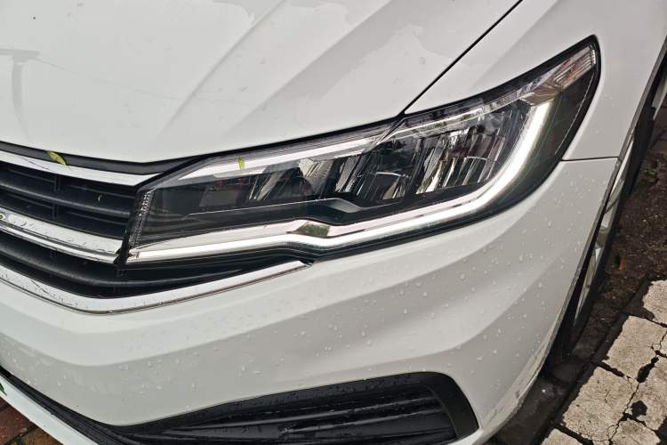 Used Volkswagen Bora 2021 1.5L Manual Fashion Smart Connect Edition Left Front Headlight