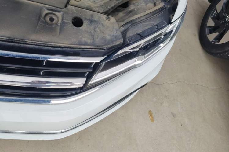 Used Volkswagen Bora 2021 1.5L Automatic Comfort Smart Connect Edition Left Front Headlight
