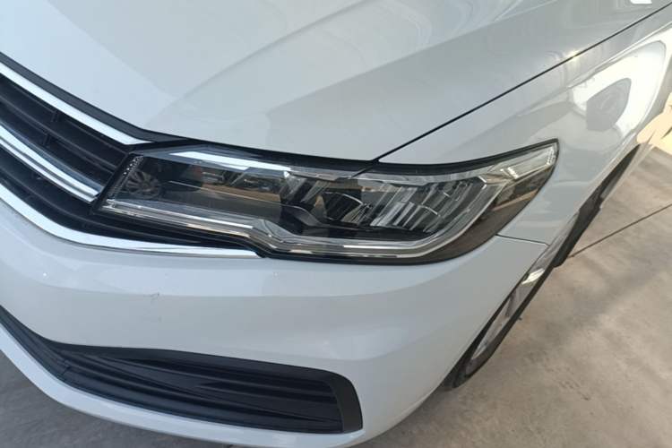 Used Volkswagen Bora 2021 1.5L Automatic Fashionable Smart Connectivity Version Left Front Headlight