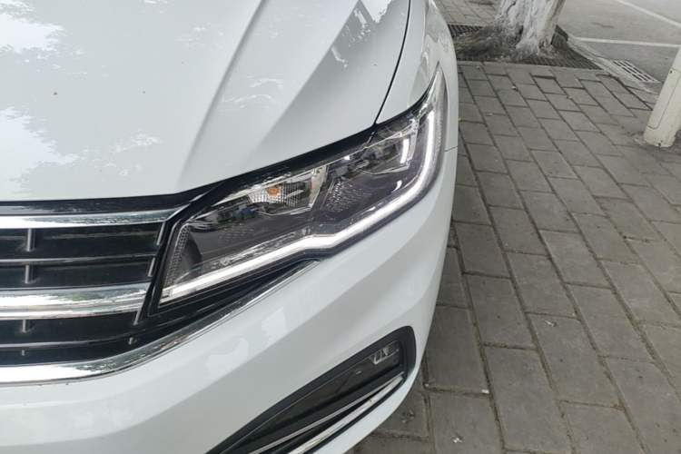 Used Volkswagen Bora 2021 1.5L Automatic Elite Smart Connect Edition Left Front Headlight