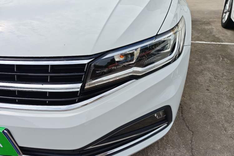 Used Volkswagen Bora 2021 1.5L Automatic Elite Smart Connect Edition Left Front Headlight
