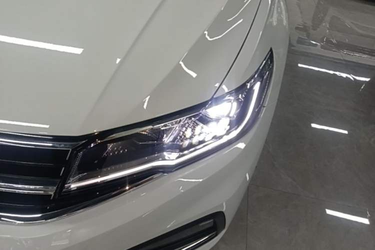 Used Volkswagen Bora 2021 280TSI DSG Elite Smart Connectivity Version Left Front Headlight
