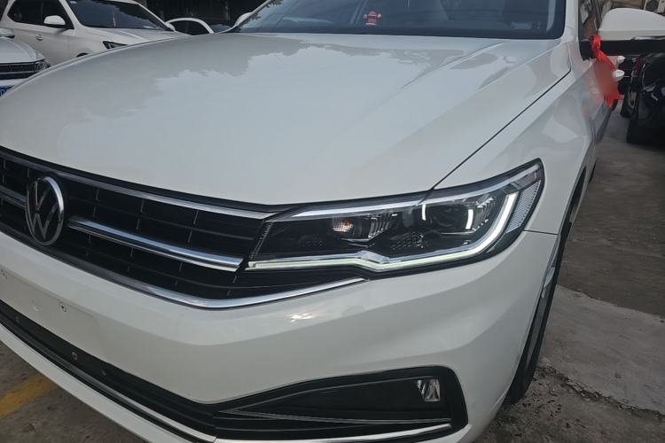 Used Volkswagen Bora 2021 1.5L Automatic Comfort Smart Connect Edition Left Front Headlight