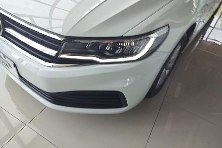 Used Volkswagen Bora 2021 1.5L Manual Fashion Smart Connect Edition Left Front Headlight