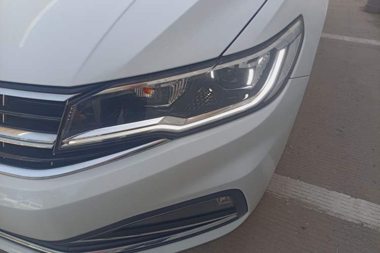 Used Volkswagen Bora 2021 280TSI DSG Elite Smart Connectivity Version Left Front Headlight