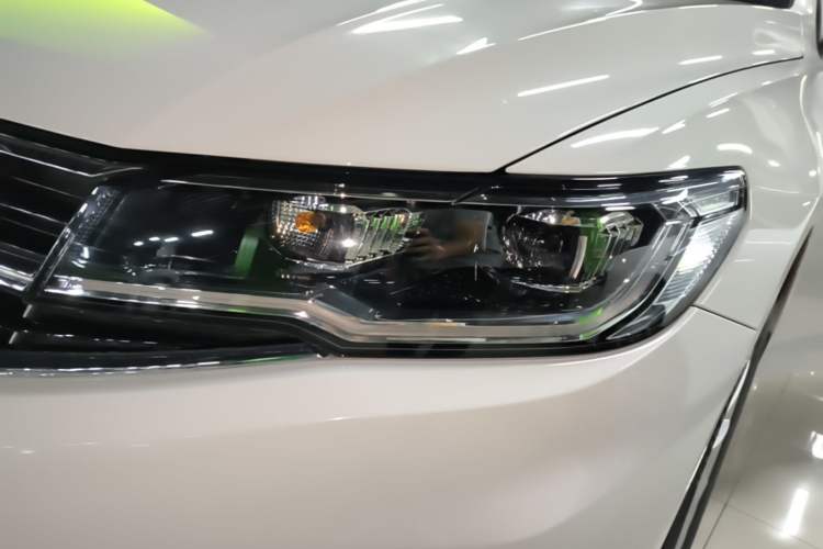 Used Volkswagen Bora 2021 200TSI DSG Elite Smart Connectivity Version Left Front Headlight