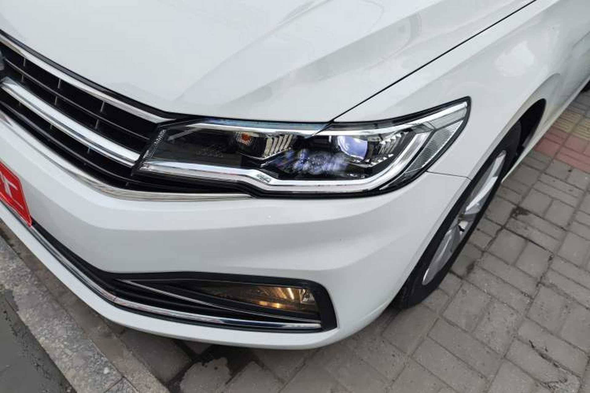 Used Volkswagen Bora 2021 1.5L Automatic Comfort Smart Connect Edition Left Front Headlight