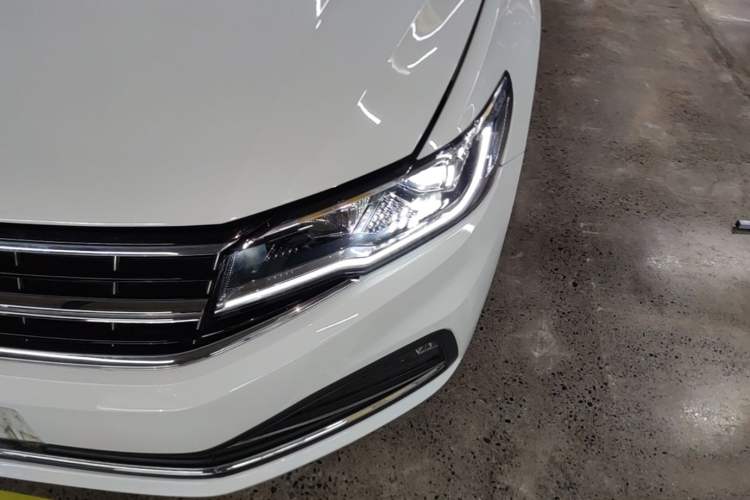 Used Volkswagen Bora 2021 1.5L Automatic Comfort Smart Connect Edition Left Front Headlight