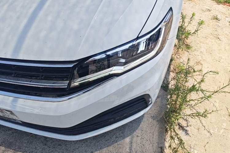 Used Volkswagen Bora 2021 1.5L Automatic Fashionable Smart Connectivity Version Left Front Headlight