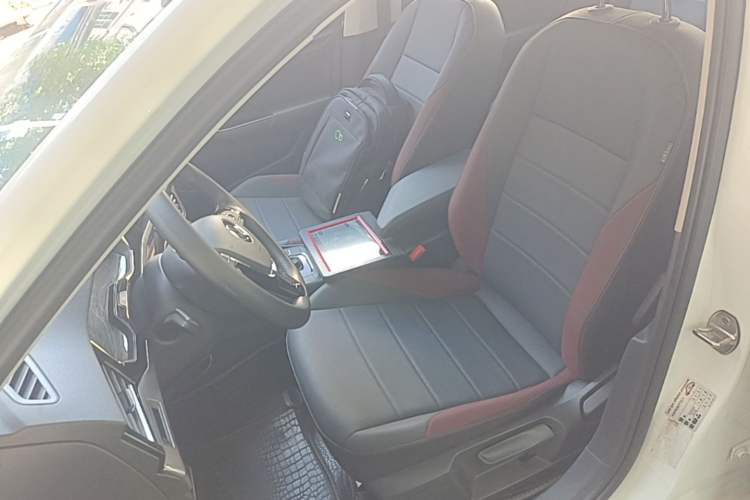 Used Volkswagen Bora 2021 1.5L Automatic Comfort Smart Connect Edition Left Front Seat