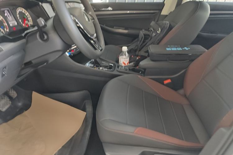 Used Volkswagen Bora 2021 1.5L Automatic Elite Smart Connect Edition Left Front Seat