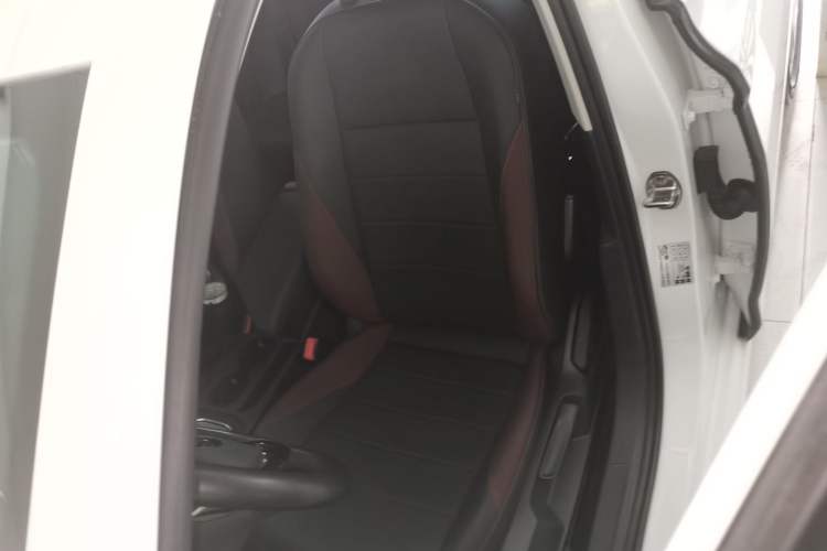 Used Volkswagen Bora 2021 1.5L Automatic Comfort Smart Connect Edition Left Front Seat
