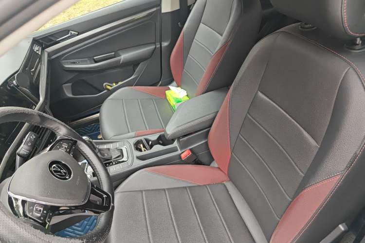 Used Volkswagen Bora 2021 1.5L Automatic Elite Smart Connect Edition Left Front Seat
