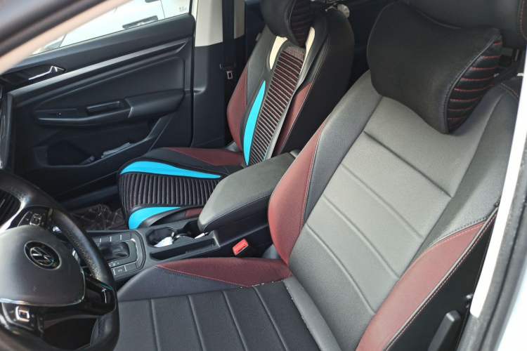 Used Volkswagen Bora 2021 1.5L Automatic Elite Smart Connect Edition Left Front Seat