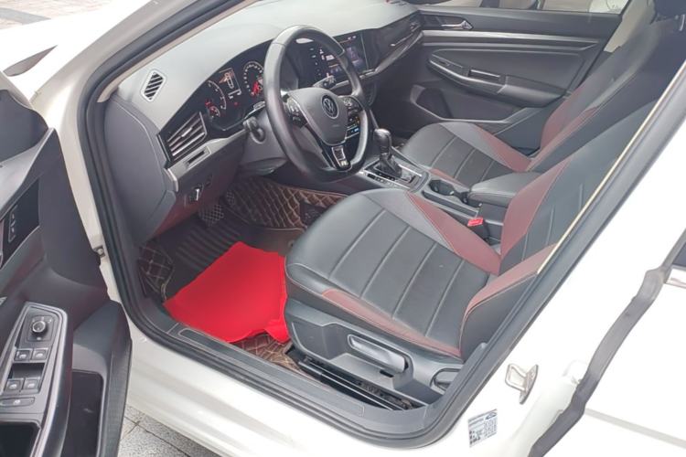 Used Volkswagen Bora 2021 1.5L Automatic Elite Smart Connect Edition Left Front Seat