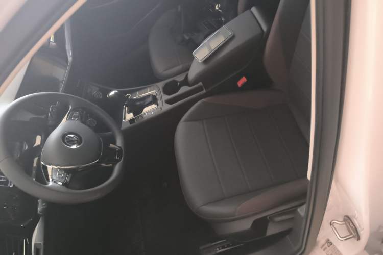 Used Volkswagen Bora 2021 1.5L Automatic Comfort Smart Connect Edition Left Front Seat