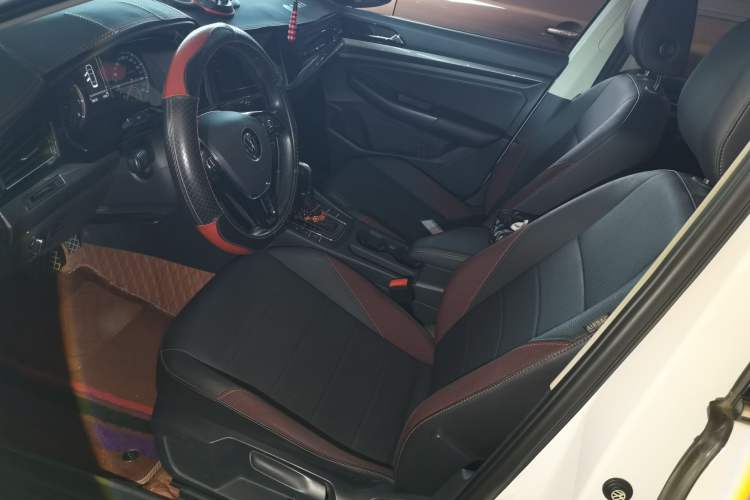 Used Volkswagen Bora 2021 200TSI DSG Comfort Connect Edition Left Front Seat