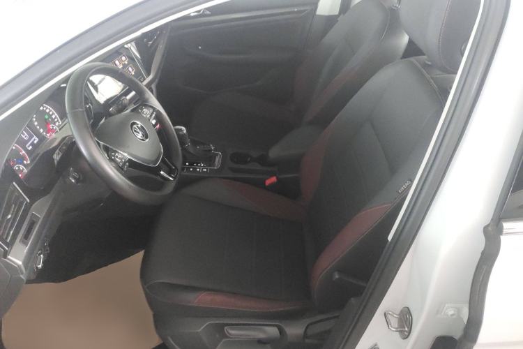 Used Volkswagen Bora 2021 1.5L Automatic Elite Smart Connect Edition Left Front Seat