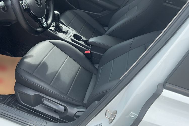 Used Volkswagen Bora 2021 1.5L Automatic Fashionable Smart Connectivity Version Left Front Seat