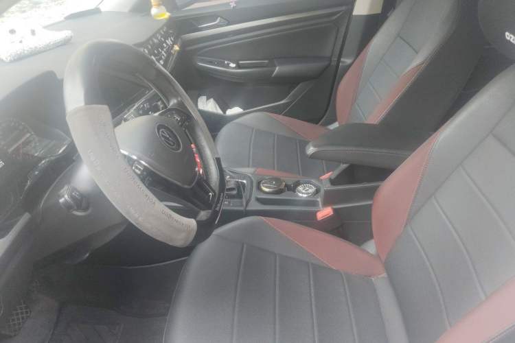 Used Volkswagen Bora 2021 1.5L Automatic Elite Smart Connect Edition Left Front Seat