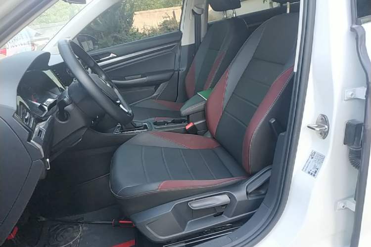 Used Volkswagen Bora 2021 1.5L Automatic Comfort Smart Connect Edition Left Front Seat