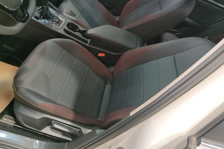 Used Volkswagen Bora 2021 1.5L Automatic Elite Smart Connect Edition Left Front Seat